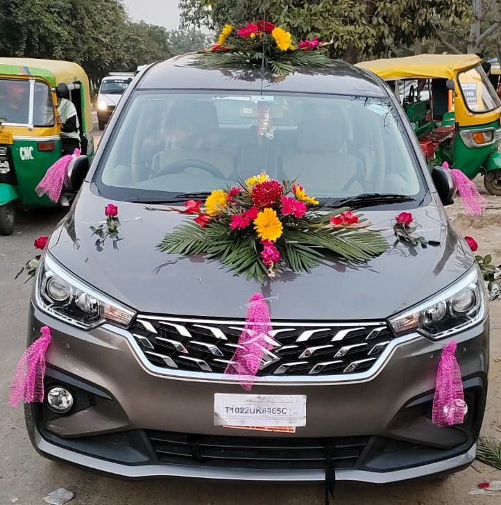 Quick Taxi Services Noida